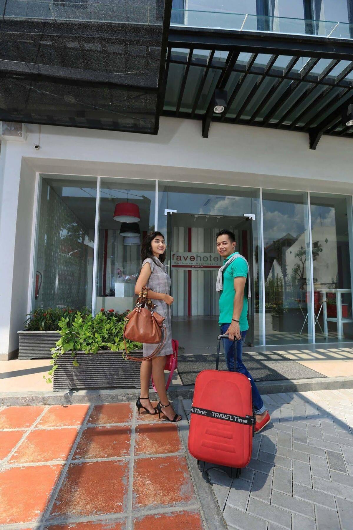 Favehotel Sudirman Bojonegoro Экстерьер фото